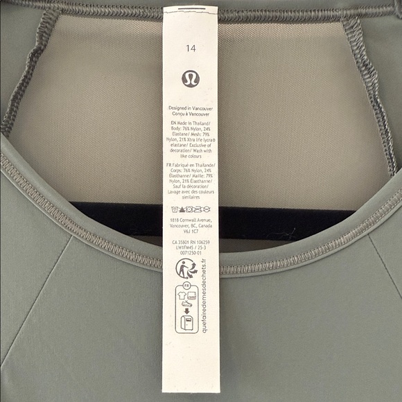 NWT Lululemon athletica Sculpt Tank Top in Palm Decco - Picture 3 of 5